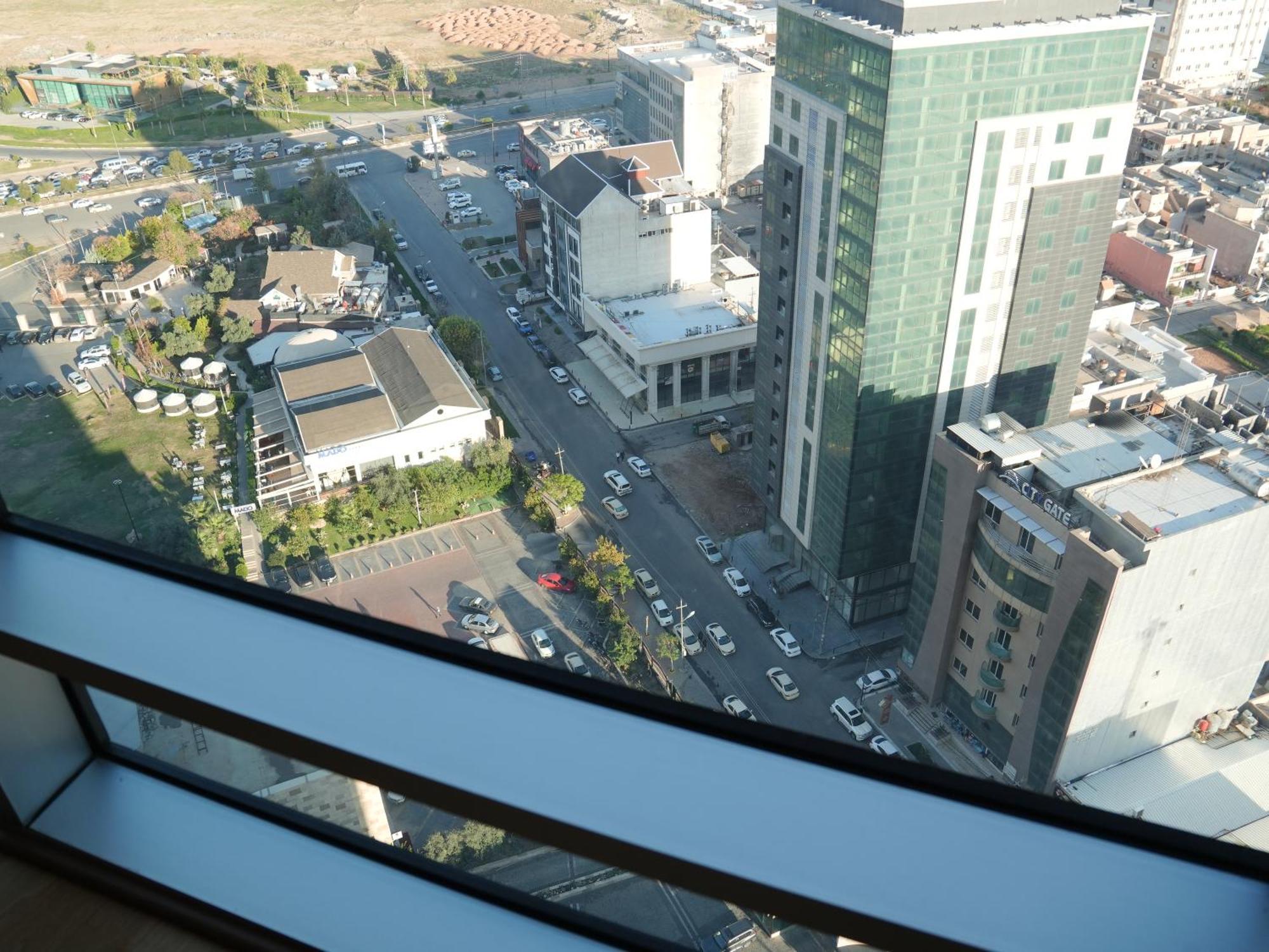 Radisson Hotel & Residences Арбил Екстериор снимка